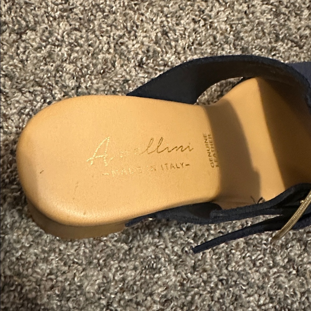 Avellini Suede Block Heel Sandals US Size 6.5 - Picture 2 of 6